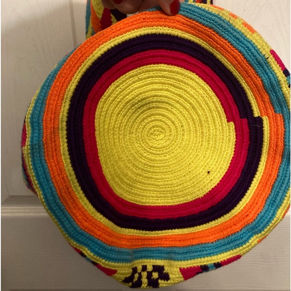 Medium Wayuu crochet bag - Picture 6 of 6